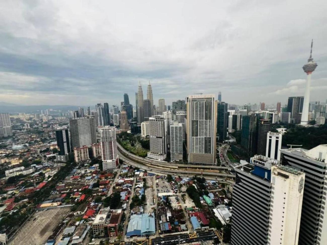Appartement The Luxe Colony Klcc By Sky Pool à Kuala Lumpur Extérieur photo