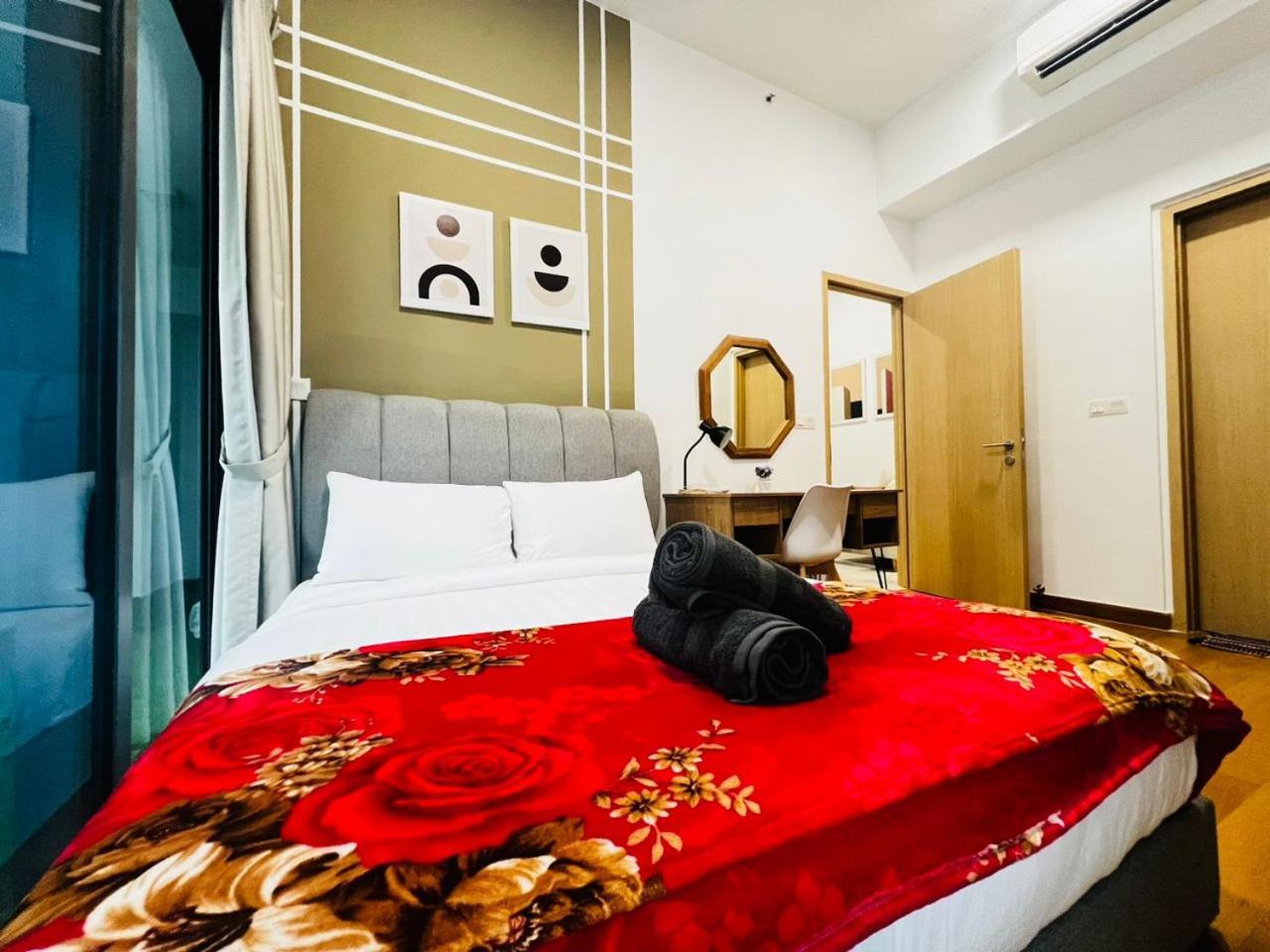 Appartement The Luxe Colony Klcc By Sky Pool à Kuala Lumpur Extérieur photo