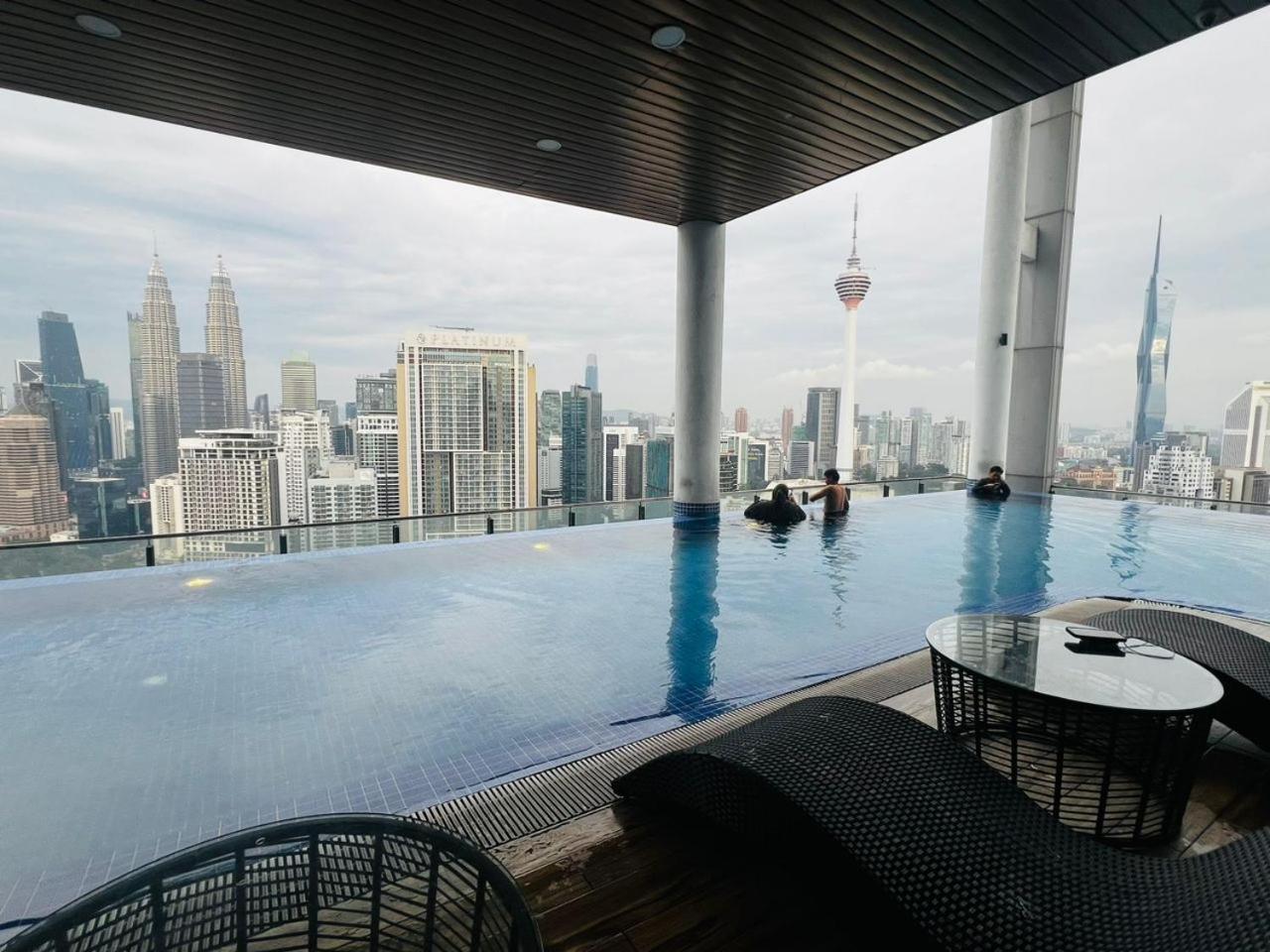 Appartement The Luxe Colony Klcc By Sky Pool à Kuala Lumpur Extérieur photo
