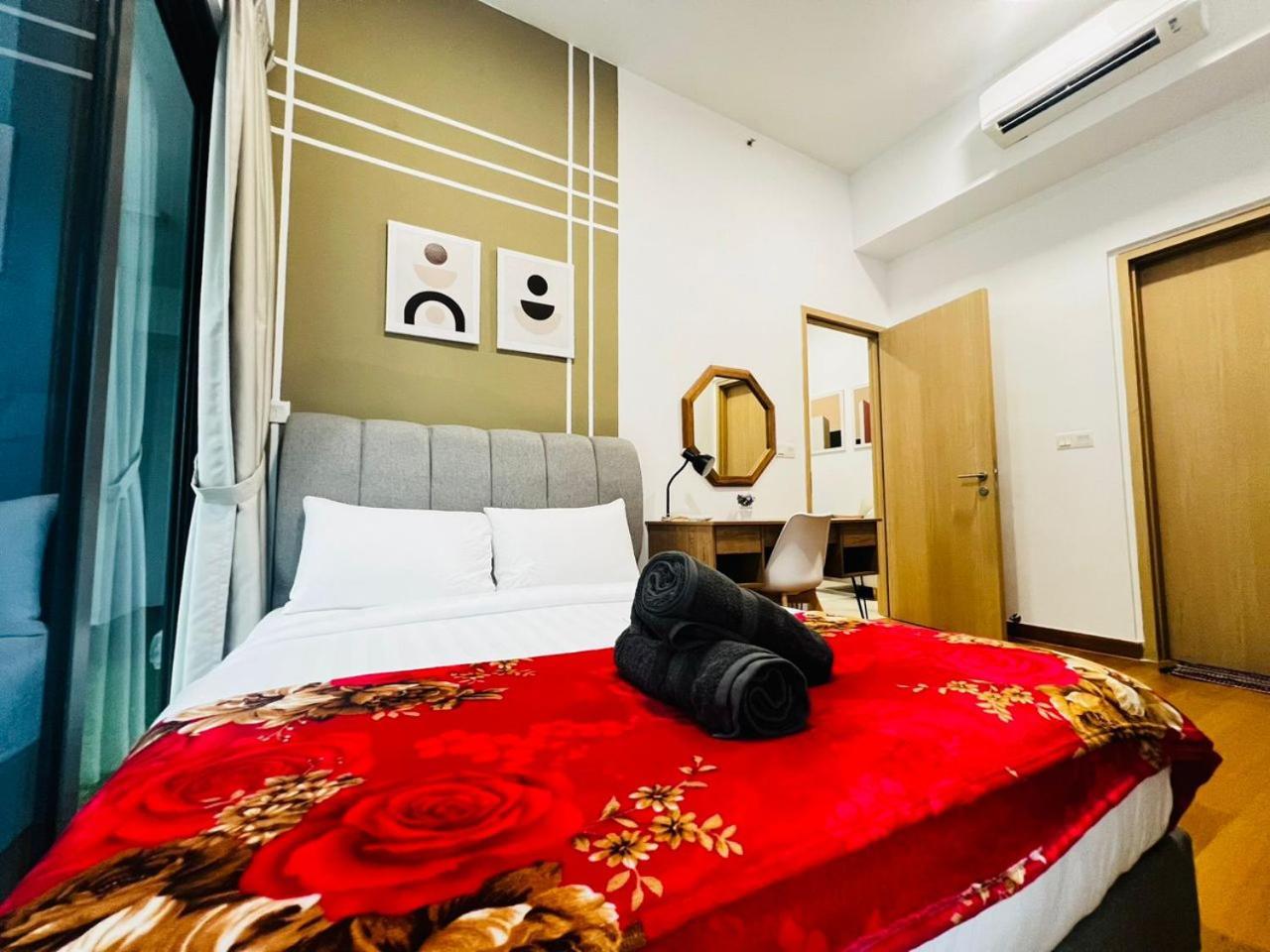 Appartement The Luxe Colony Klcc By Sky Pool à Kuala Lumpur Extérieur photo