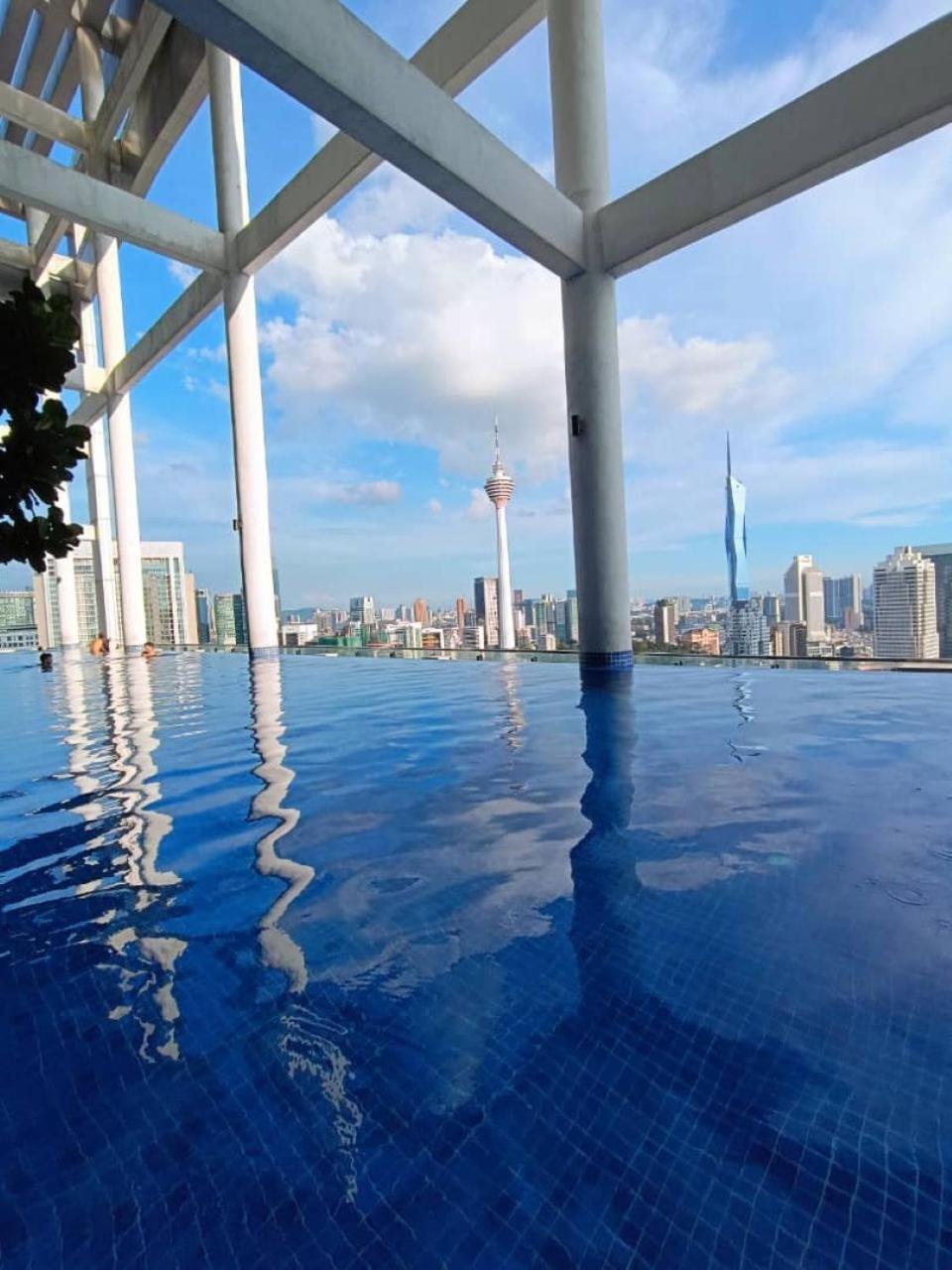 Appartement The Luxe Colony Klcc By Sky Pool à Kuala Lumpur Extérieur photo