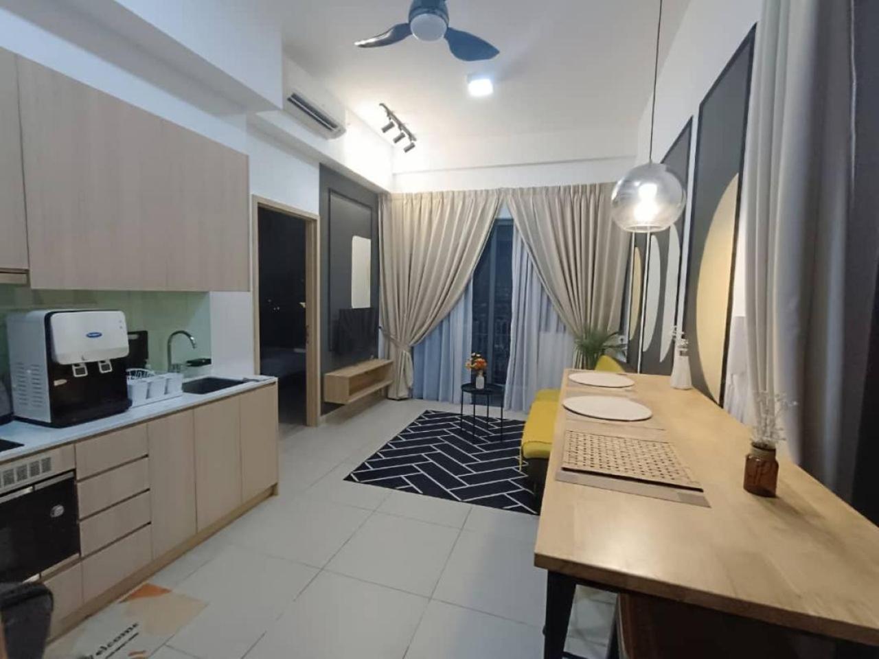 Appartement The Luxe Colony Klcc By Sky Pool à Kuala Lumpur Extérieur photo