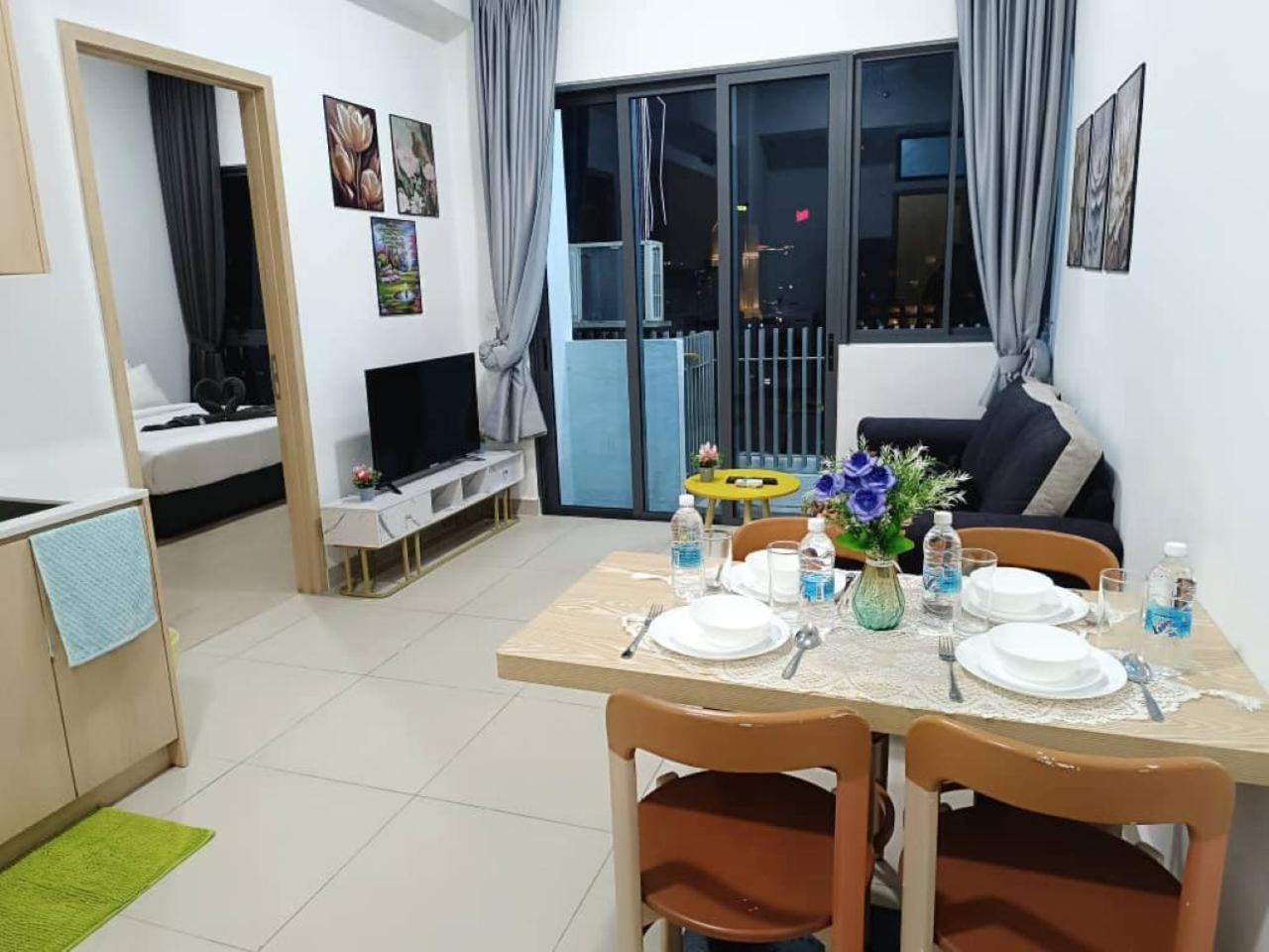 Appartement The Luxe Colony Klcc By Sky Pool à Kuala Lumpur Extérieur photo